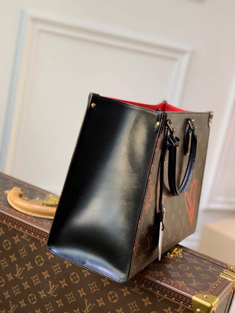 LV M45039 Louis Vuitton Onthego Bag Monogram