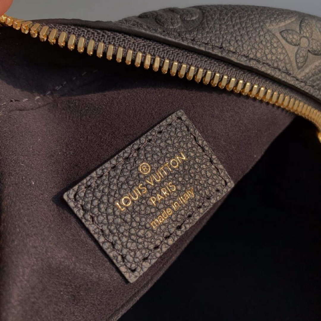 LV M45167 Louis Vuitton Boite Chapeau Souple Shoulder Bag Black
