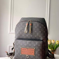 LV M45218 Louis Vuitton Discovery Backpack Black