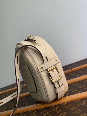 LV M45276 Louis Vuitton Boite Chapeau Souple Shoulder Bag Beige - Default Title - View 4