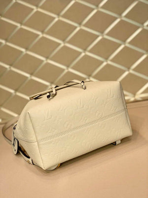 LV M45410 Louis Vuitton Montsouris Backpack Milky white - Default Title - View 4