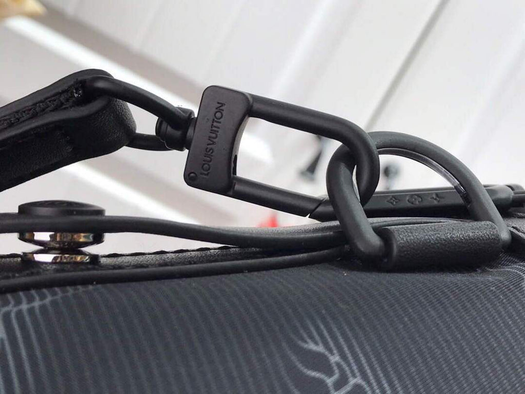 LV M45604 Louis Vuitton 2054 Expandable Polochon Bag Black - luxibagsmall
