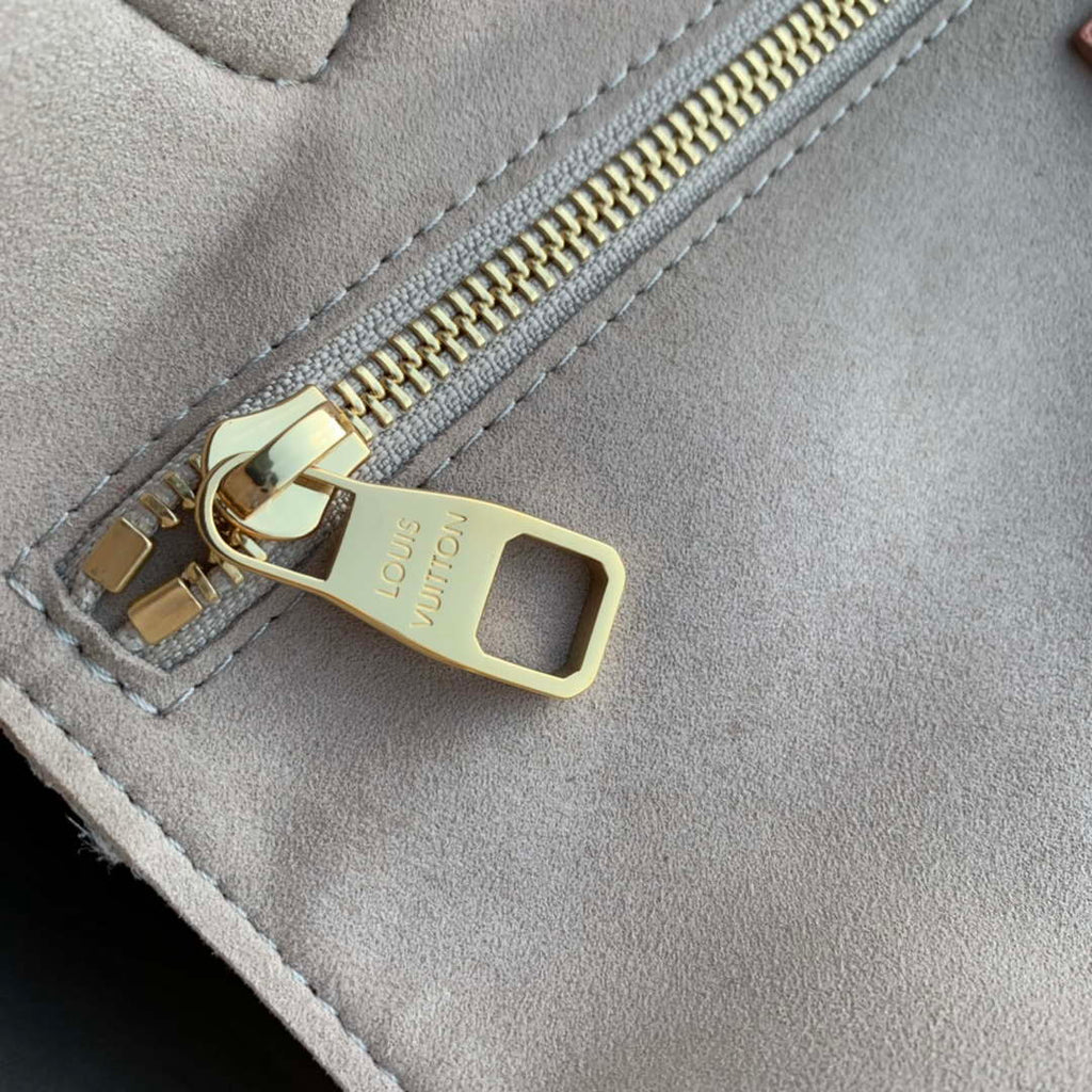 LV M45686 Louis Vuitton Neverfull MM Tote Bag Monogram Empreinte Leather Pink Cream