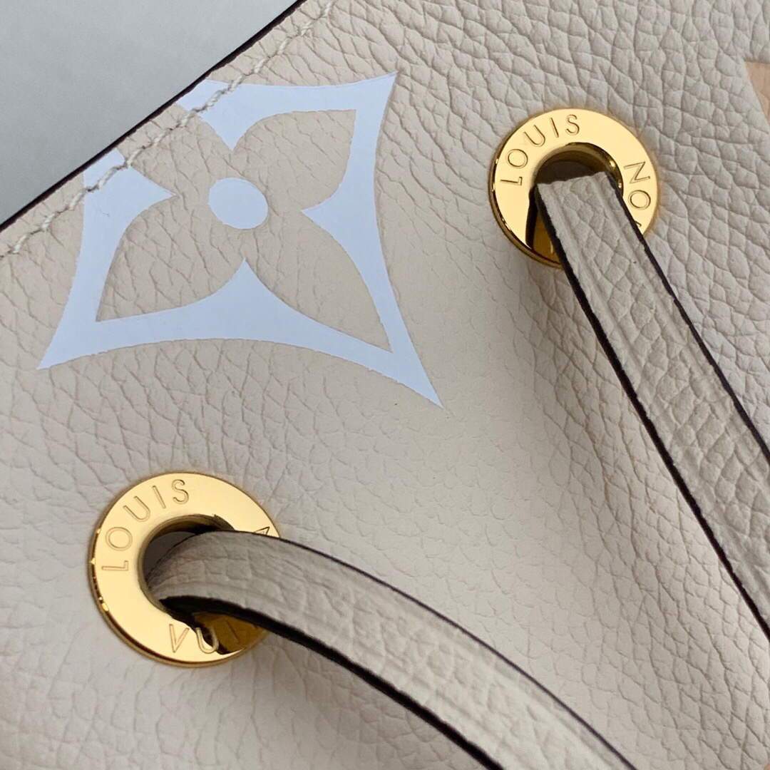 LV M45716 Louis Vuitton N¨¦ONO¨¦ BB Bag Cream/Saffron