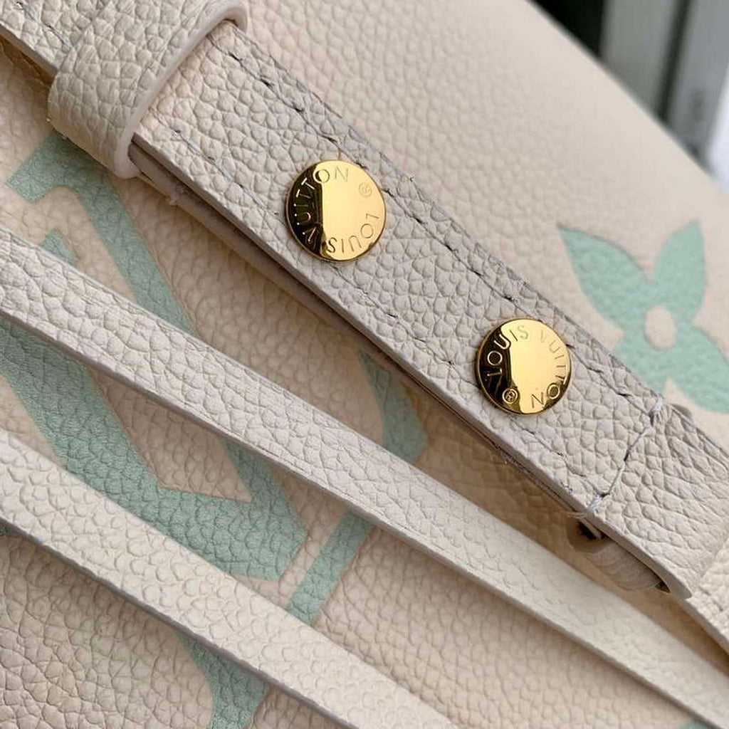 LV M24048 Louis Vuitton N¨¦oNo¨¦ BB Bucket Bag Latte White Matcha