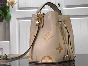 LV M45716 Louis Vuitton N¨¦ONO¨¦ BB M45709 Bag Cream Saffron - luxibagsmall