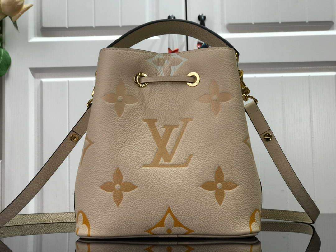 LV M45716 Louis Vuitton N¨¦ONO¨¦ BB M45709 Bag Cream Saffron - luxibagsmall