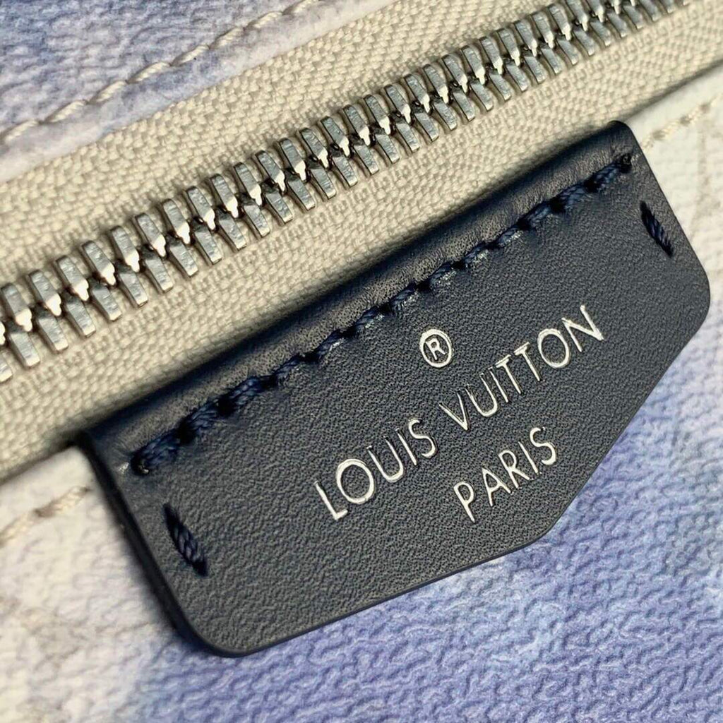 LV M45760 Louis Vuitton Discovery Backpack White Blue