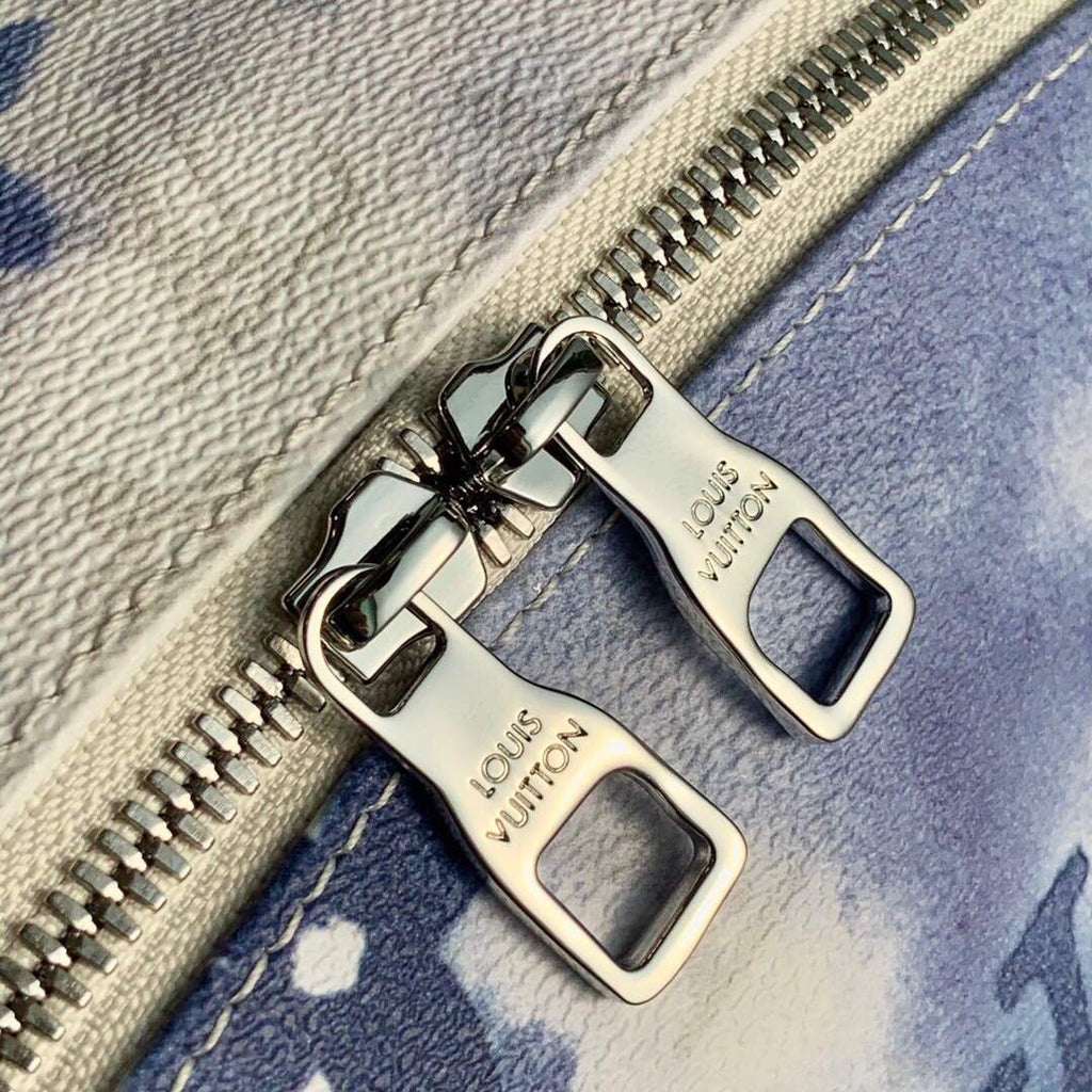LV M45760 Louis Vuitton Discovery Backpack White Blue