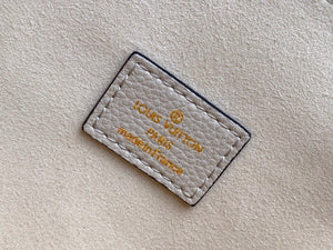 LV M45596 Louis Vuitton Pochette M¨¦tis M45773 Bag Cream Pink - luxibagsmall