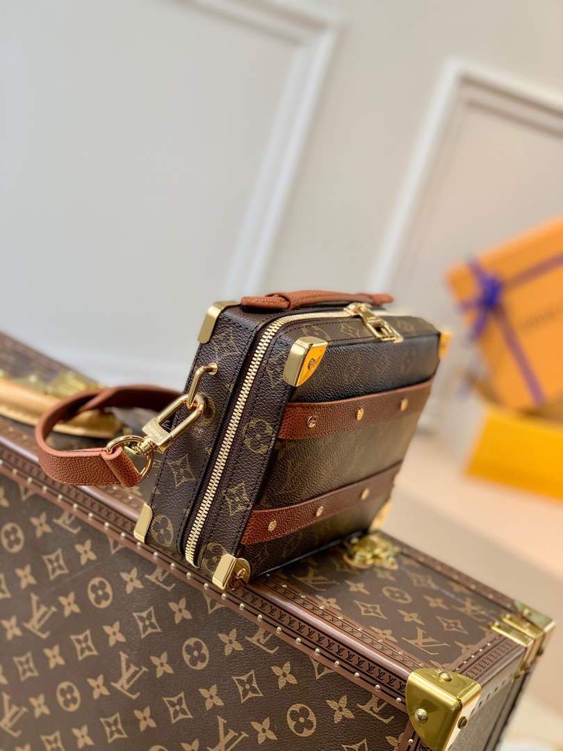 LV M45785  Louis Vuitton LVxNBA Handle Trunk Monogram - luxibagsmall