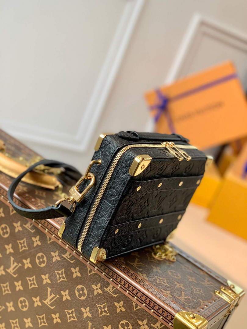LV M45785  Louis Vuitton LVxNBA Handle Trunk Monogram M57971 Black - luxibagsmall