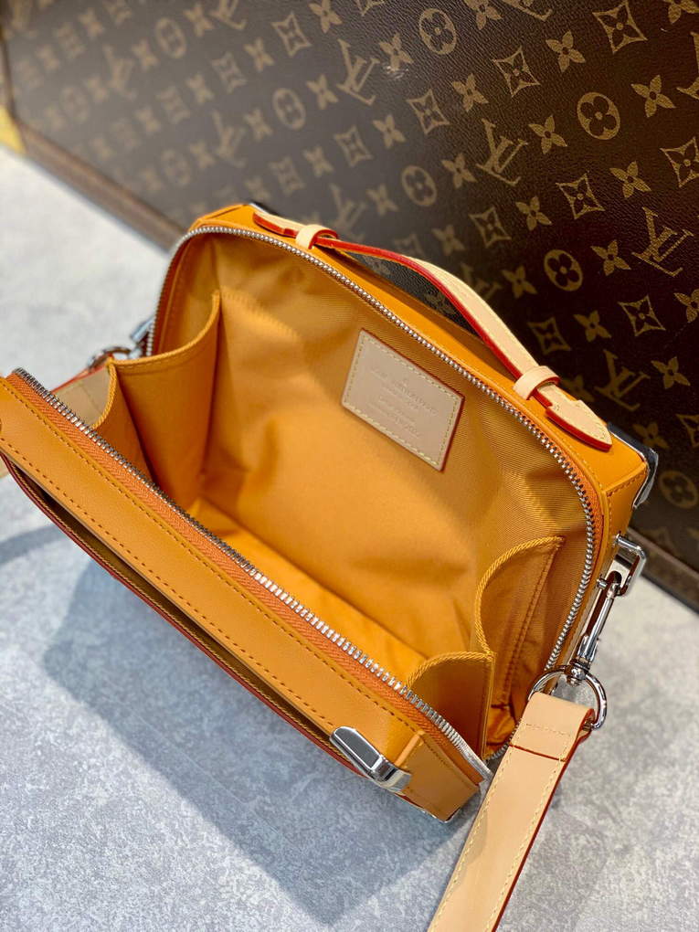 LV M45785  Louis Vuitton LVxNBA Handle Trunk Orange