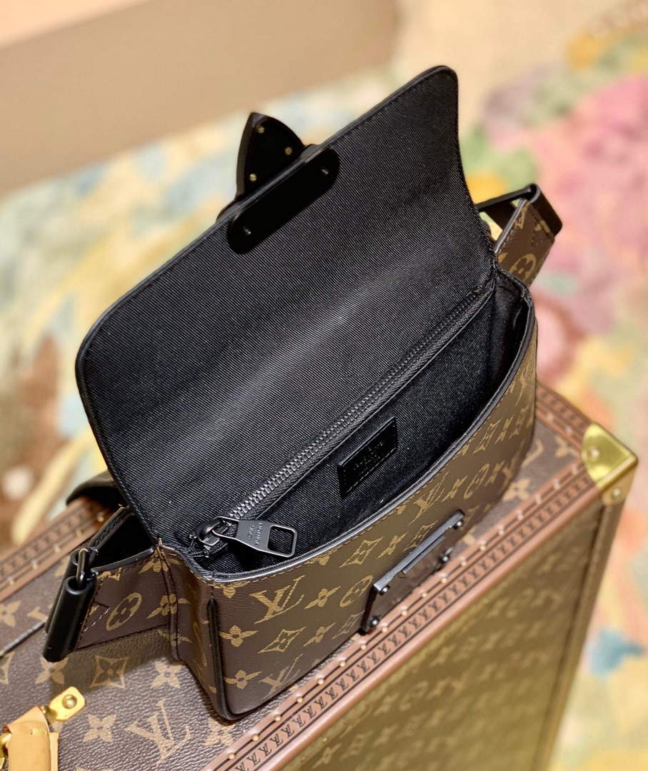 LV M45807 Louis Vuitton S Lock Sling Bag Black - Default Title - View 8