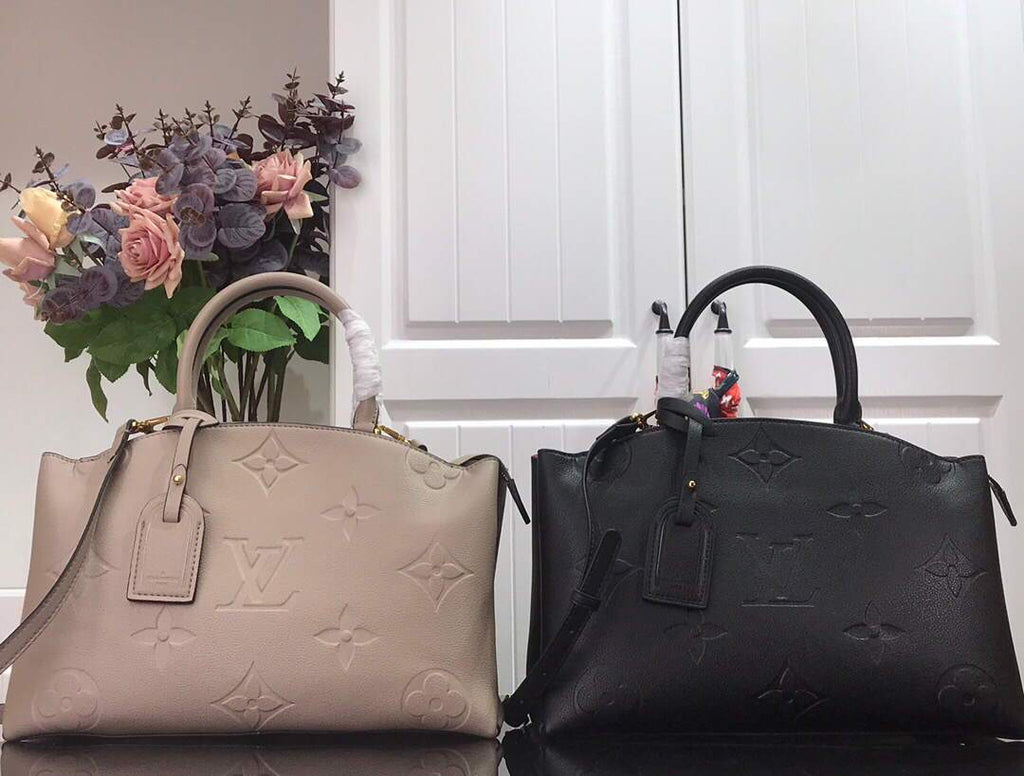 LV M45833 Louis Vuitton Grand Palais Monogram Tote Bag Gray M45811