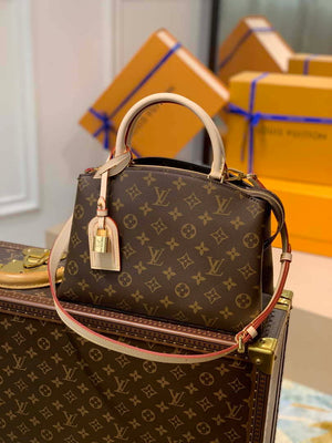 Louis Vuitton LV M45900 Petit Palais Monogram - Default Title - View 1