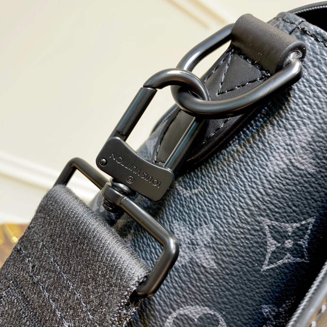 LV M45911 Louis Vuitton Saumur Messenger Black - Default Title - View 6
