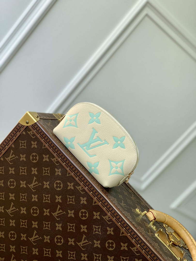 LV M45951 Louis Vuitton Pochette Cosmetique PM Matcha green - Default Title - View 2