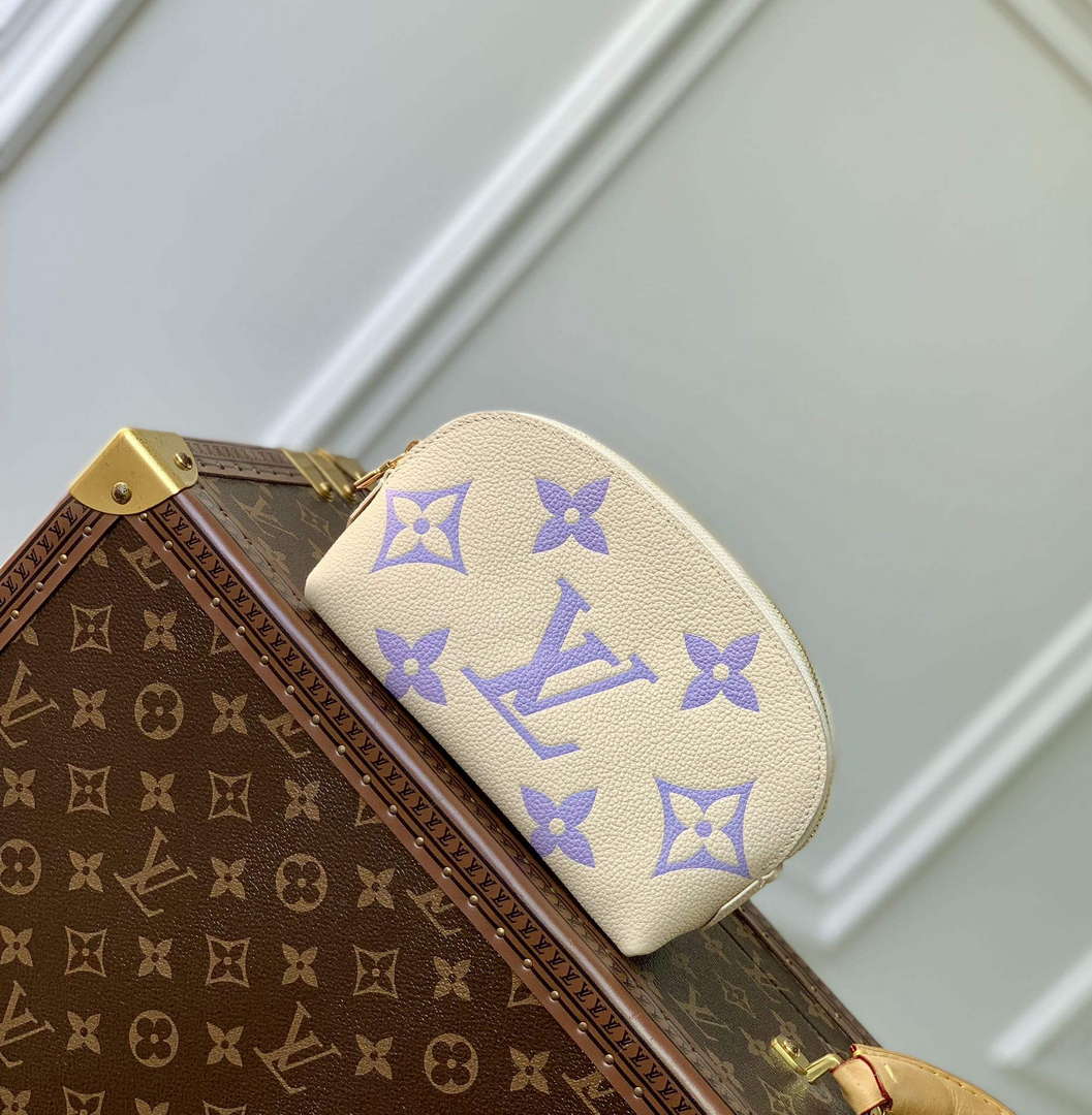LV M45951 Louis Vuitton Pochette Cosmetique PM Taro Purple - Default Title - View 1