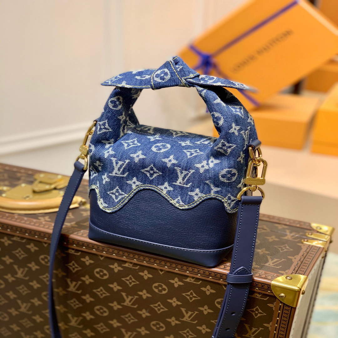 LV M45970 Louis Vuitton Japanese Cruiser Taurillon Leather Bag - Default Title - View 2