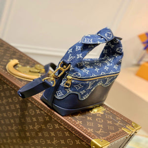 LV M45970 Louis Vuitton Japanese Cruiser Taurillon Leather Bag - Default Title - View 3