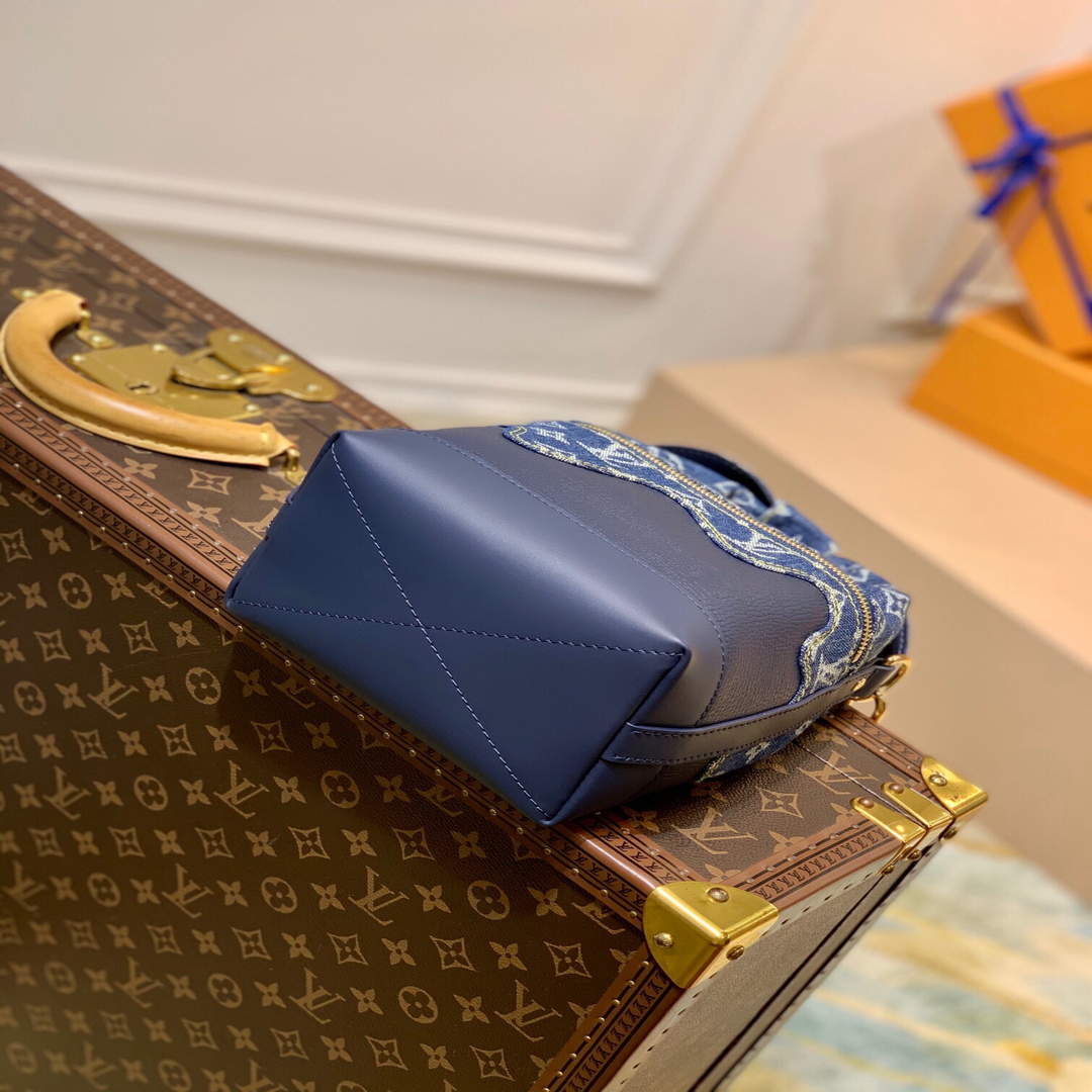 LV M45970 Louis Vuitton Japanese Cruiser Taurillon Leather Bag - Default Title - View 4