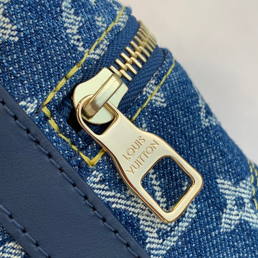 LV M45970 Louis Vuitton Japanese Cruiser Taurillon Leather Bag - Default Title - View 5