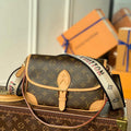 LV M45985 Louis Vuitton Diane Bag Monogram M46049 - Default Title - View 1
