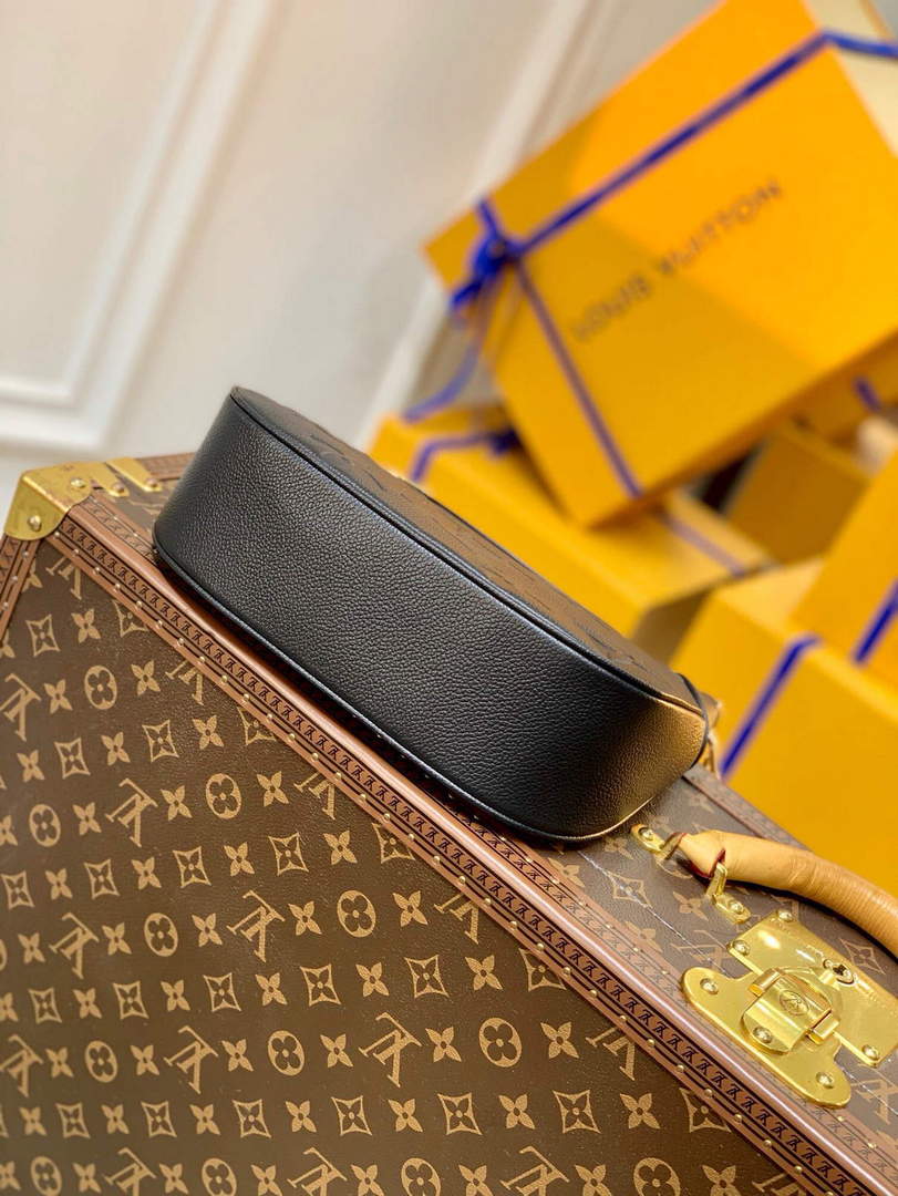 LV M46002 Louis Vuitton Bagatelle Mini Hobo Handbag Black - Default Title - View 3