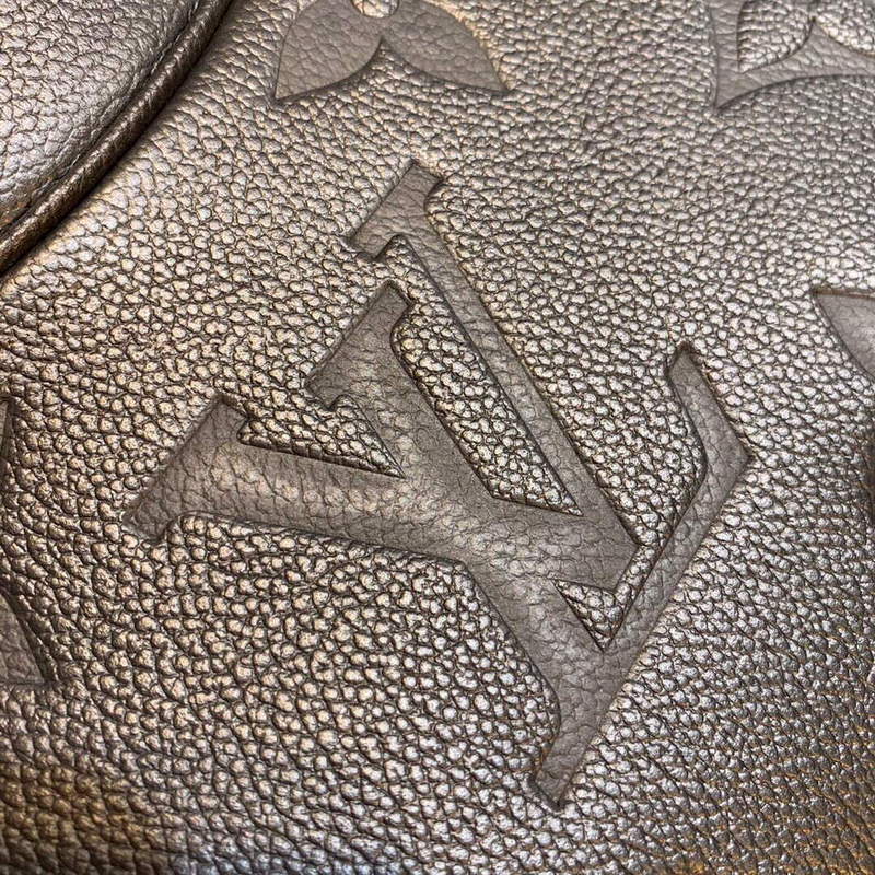 LV M46002 Louis Vuitton Bagatelle Mini Hobo Handbag Black - Default Title - View 4