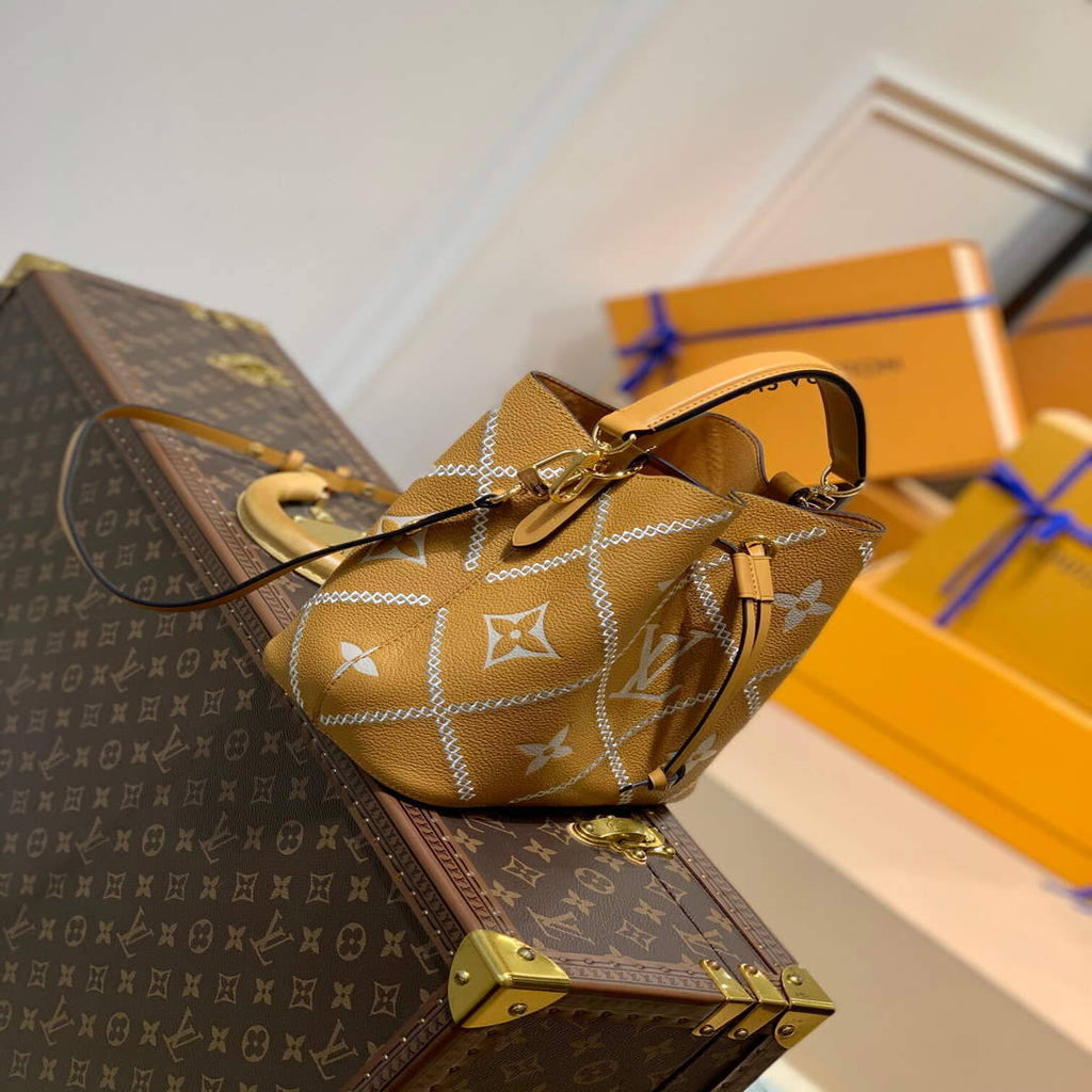 LV M46023 Louis Vuitton N¨¦ONO¨¦ BB Bucket Bag Brown