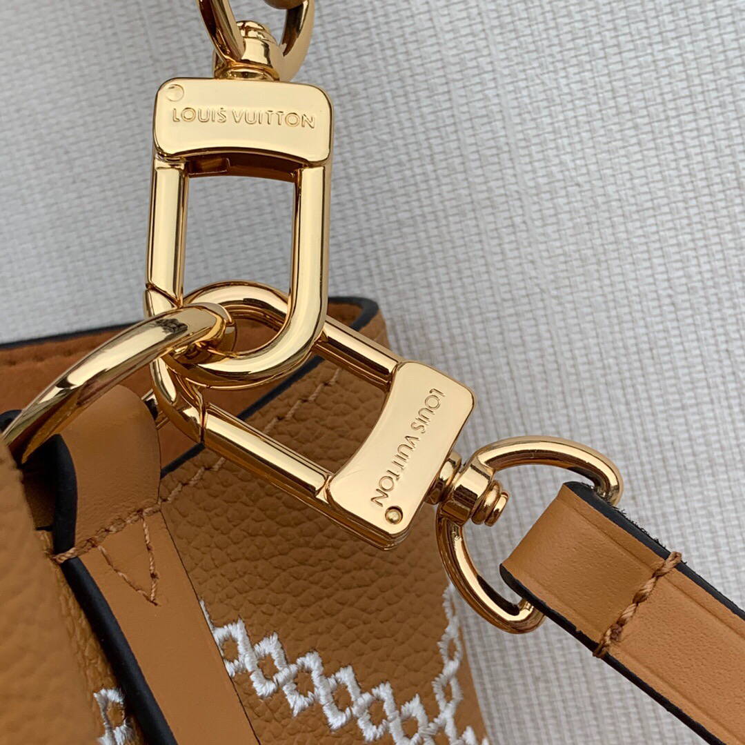 LV M46023 Louis Vuitton N¨¦ONO¨¦ BB Bucket Bag Brown