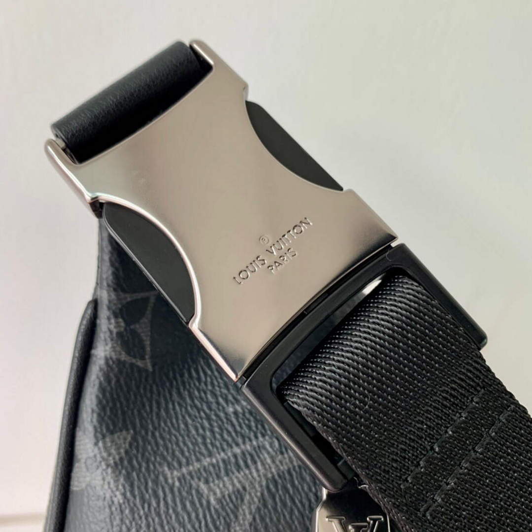 LV M46035 Louis Vuitton Discovery Bumbag PM Black - Default Title - View 4