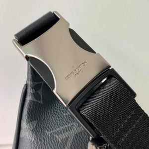 LV M46035 Louis Vuitton Discovery Bumbag PM Black - Default Title - View 4