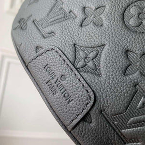 LV M46036 Louis Vuitton Discovery PM Bumbag Black - Default Title - View 6