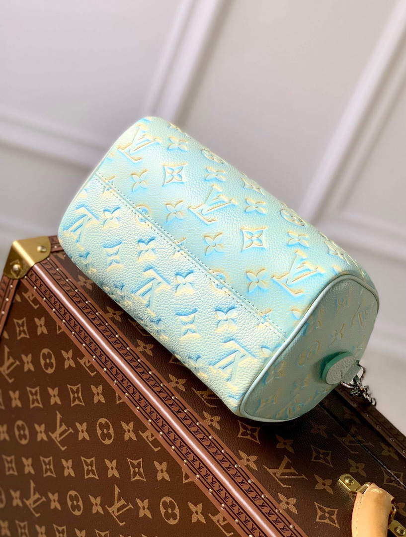 LV M46092 Louis Vuitton Speedy Bandouliere 20 Handbag Vert d'eau Green - Default Title - View 4