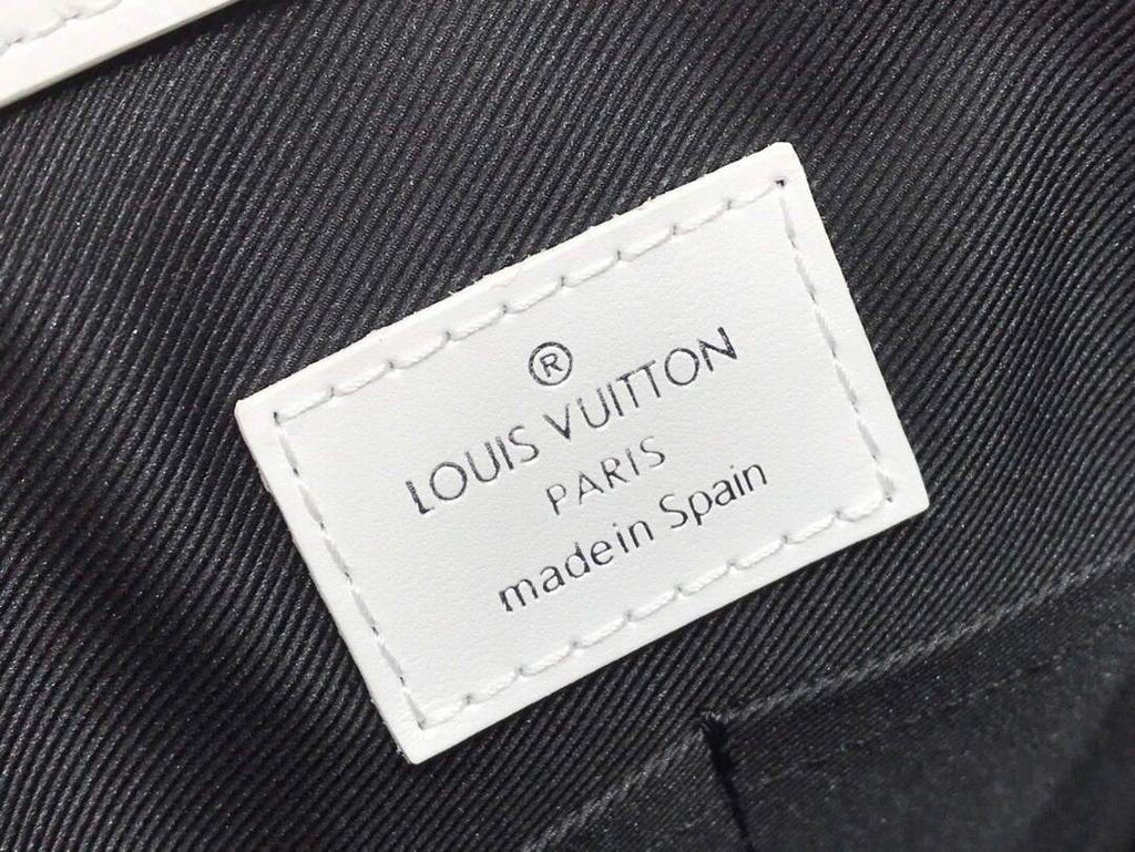 LV M46113 Louis Vuitton Carry It Bag 25cm Monogram Canvas Spring/Summer 2021 Collection Green