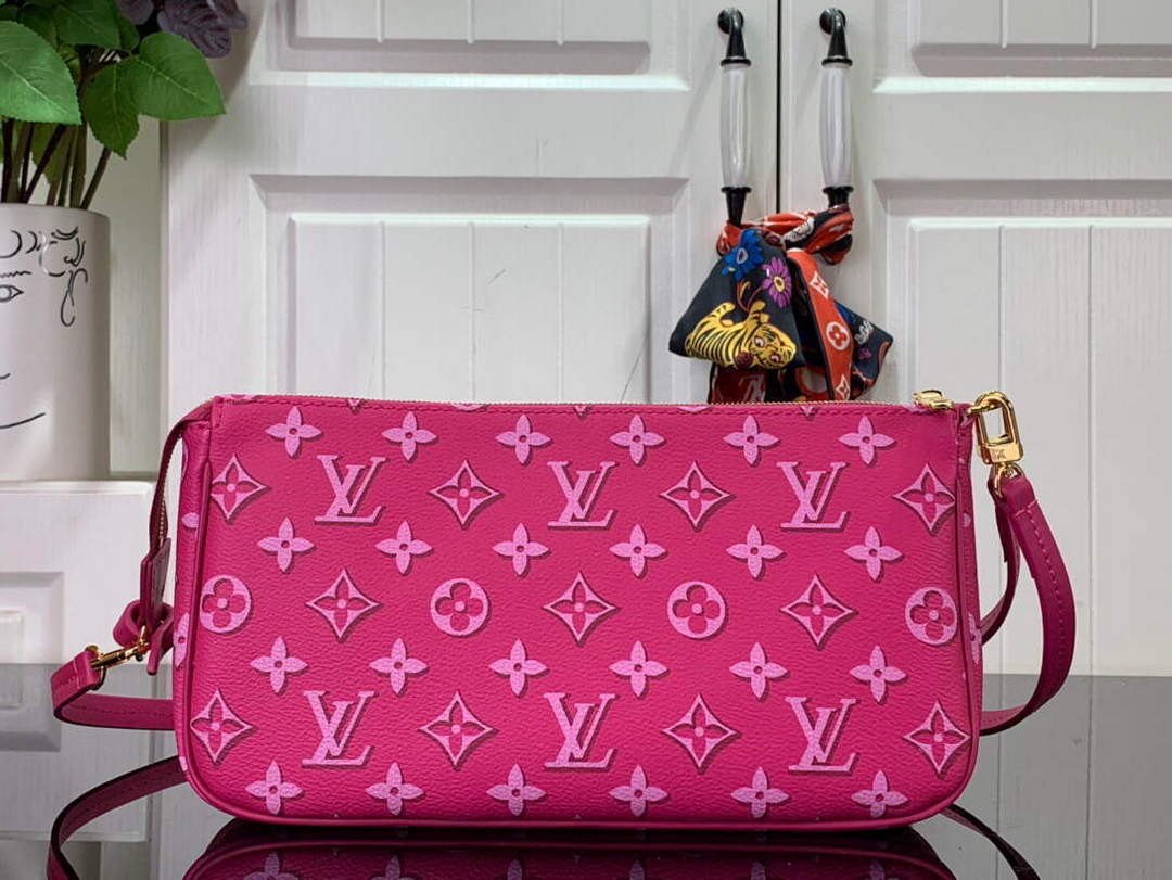 LV M46161 Louis Vuitton Maxi Multi Pochette Accessoires Fuchsia Pink - Default Title - View 3