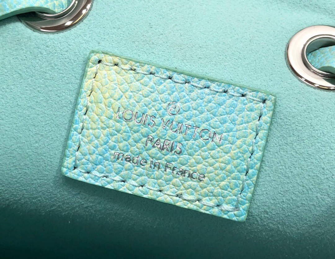 LV M46173 Louis Vuitton N¨¦ONO¨¦ BB Bucket Bag Vert d'eau Green - Default Title - View 8