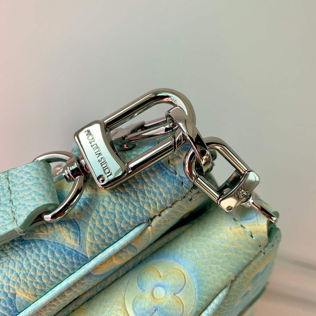 LV M46180 Louis Vuitton Multi Pochette Accessoires Vert d'eau Green - Default Title - View 6
