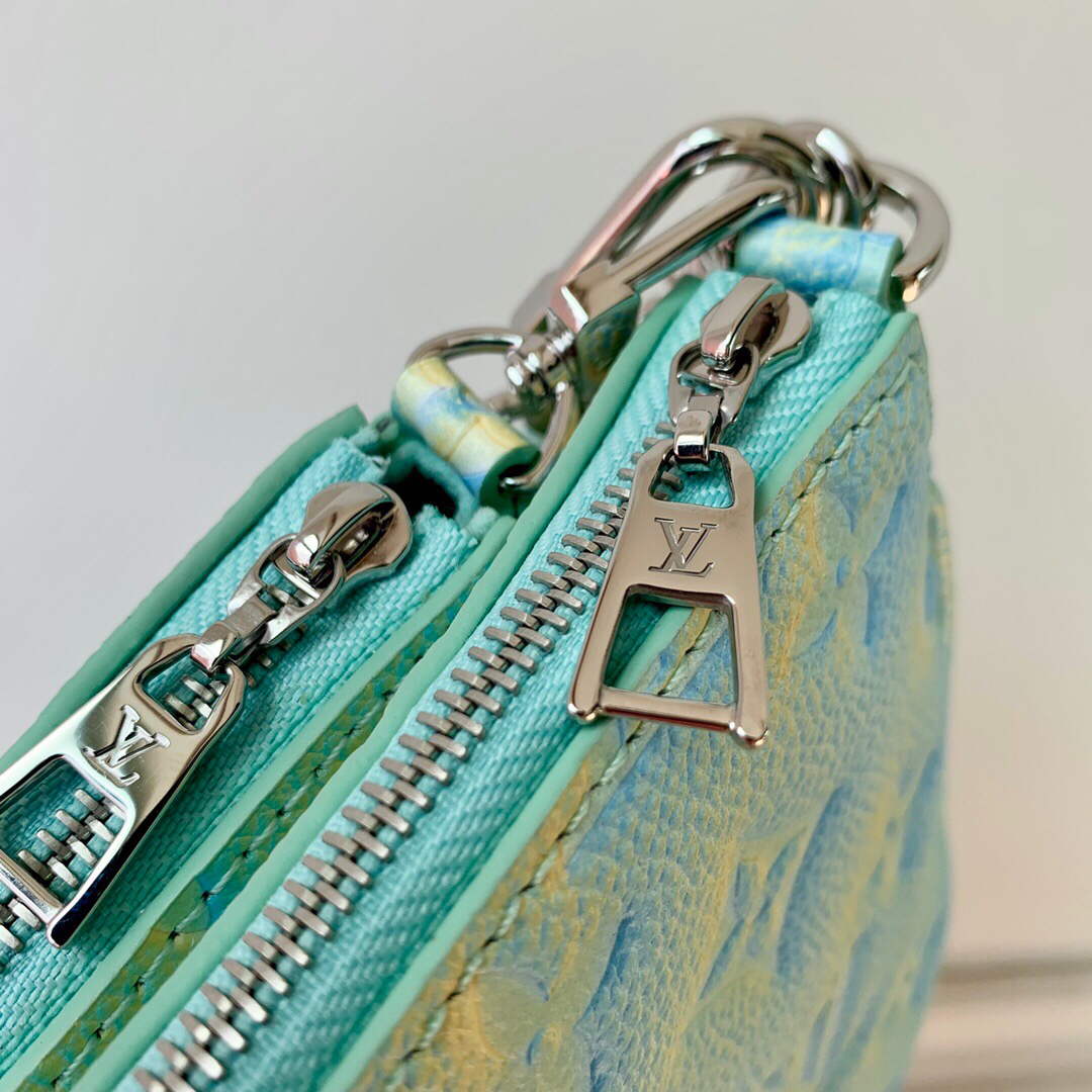 LV M46180 Louis Vuitton Multi Pochette Accessoires Vert d'eau Green