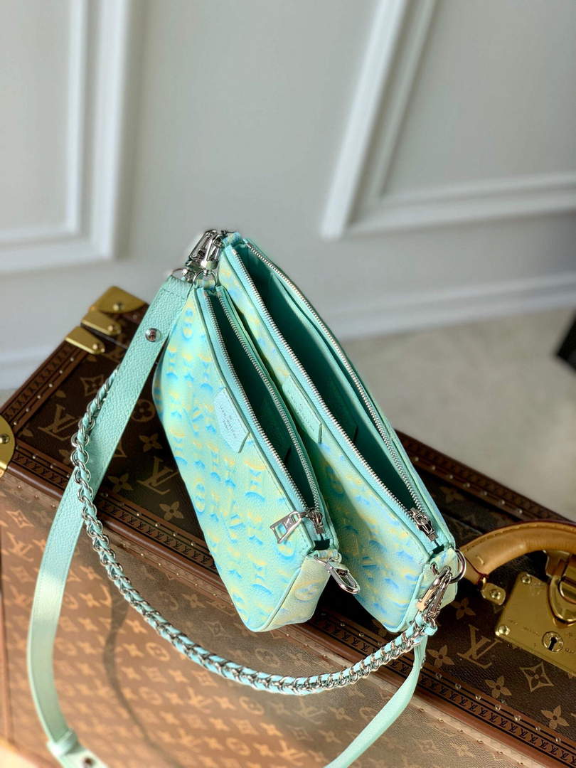 LV M46180 Louis Vuitton Multi Pochette Accessoires Vert d'eau Green