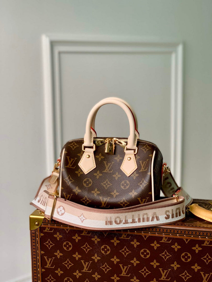 LV M46222 Louis Vuitton Speedy Bandouliere 20 Beige