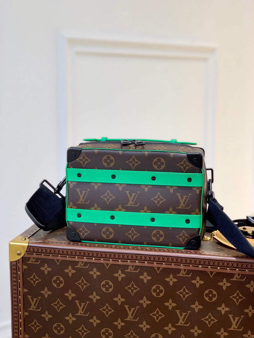 LV M46264 Louis Vuitton Handle Soft Trunk Bag Green - Default Title - View 1