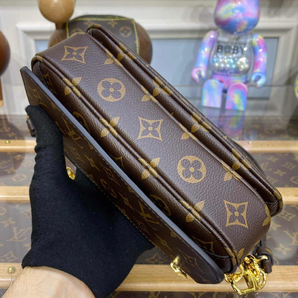 LV M46279 Louis Vuitton Pochette M¨¦tis East West Bag Presbyopia