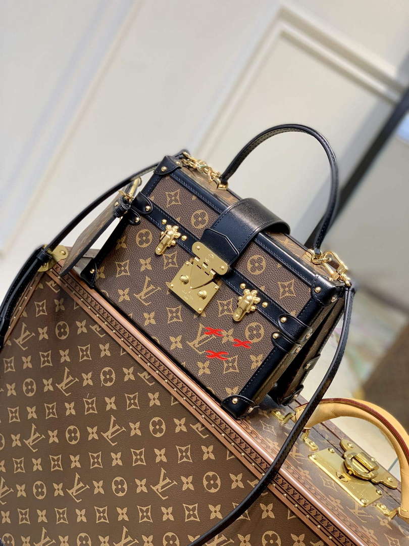 LV M46309 Louis Vuitton Petite Malle V Bag - Default Title - View 1