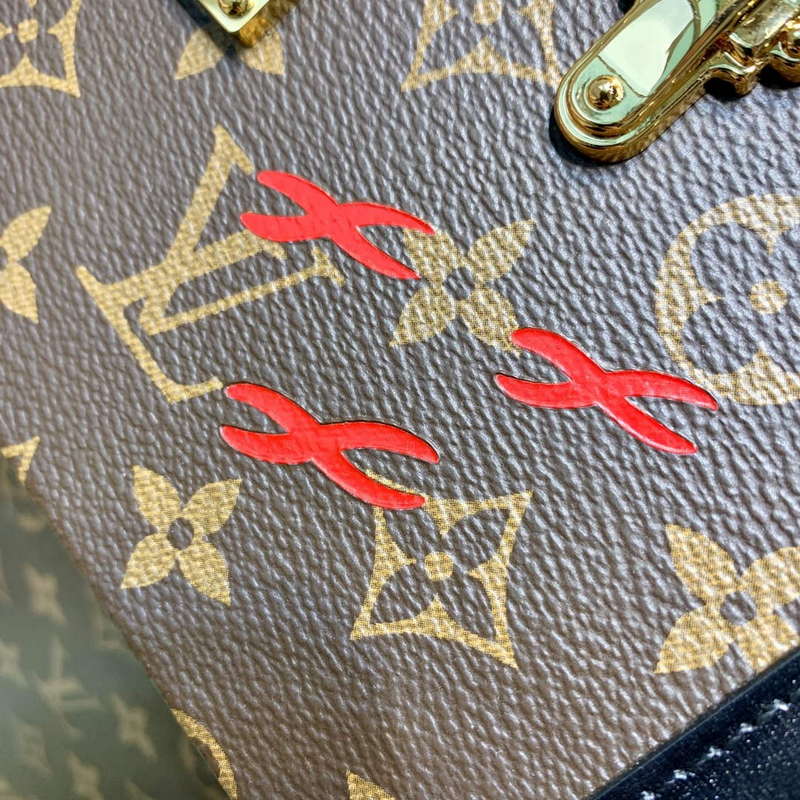 LV M46309 Louis Vuitton Petite Malle V Bag - Default Title - View 8
