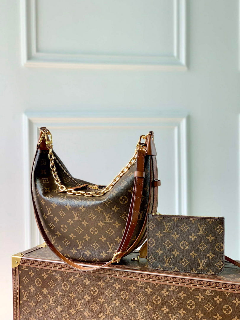 LV M46311 Louis Vuitton Loop Hobo Bag Monogram - Default Title - View 1