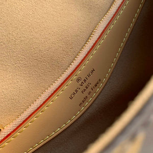 LV M46317 Louis Vuitton Diane Monogram Handbag - Default Title - View 8