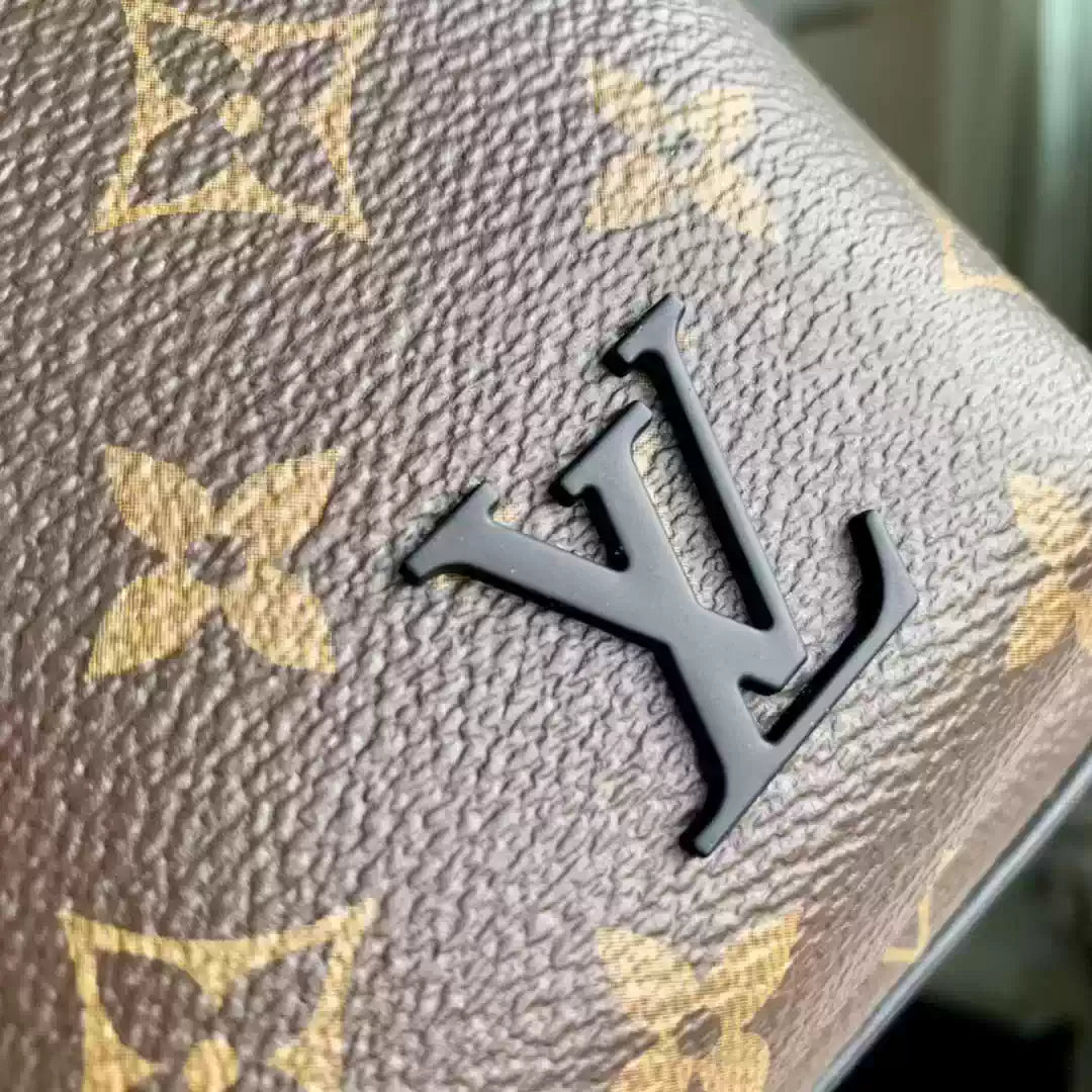 LV M46327 Louis Vuitton Avenue Slingbag Monogram Macassar